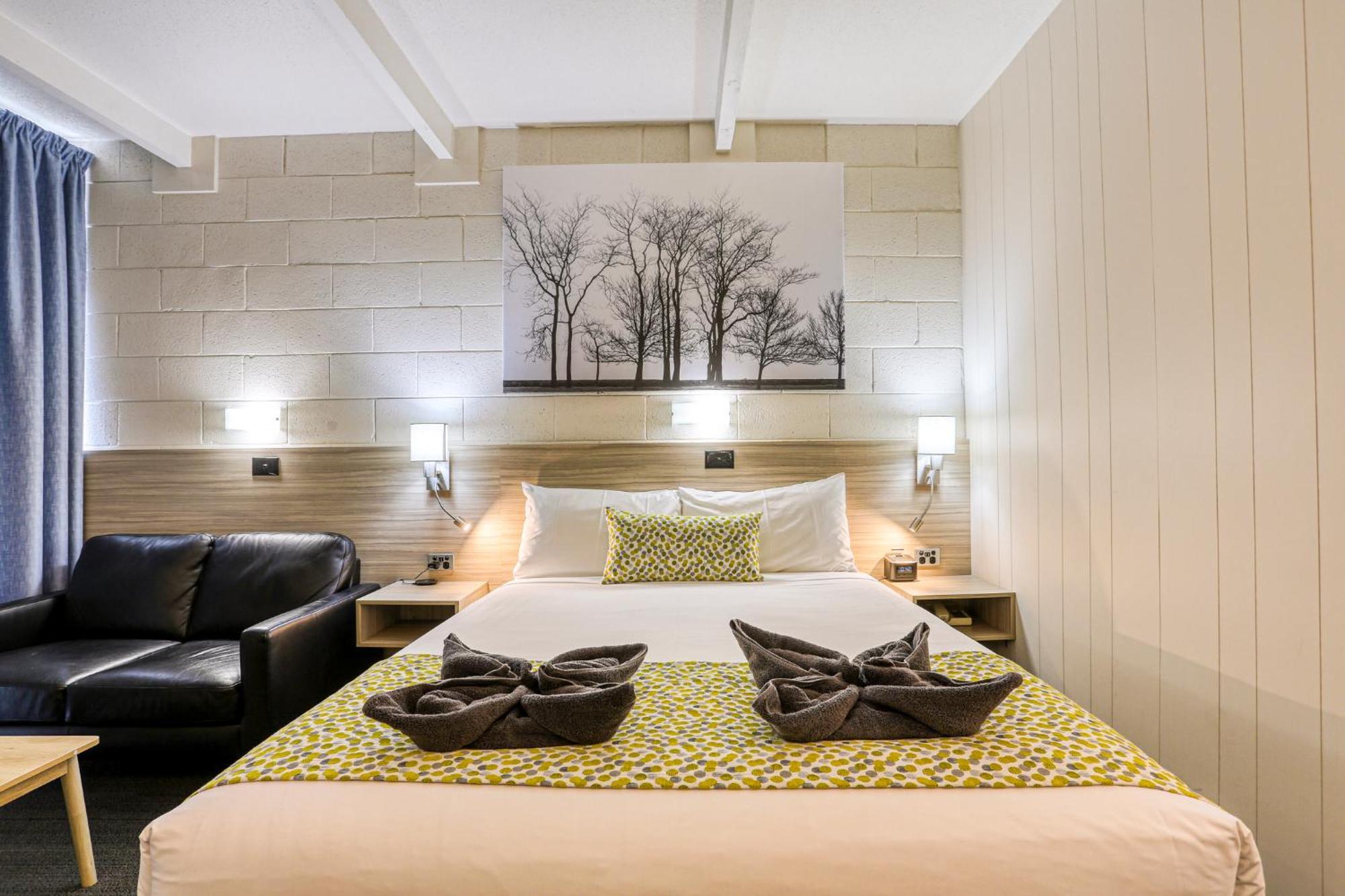 Castle Creek Motor Inn اوروا المظهر الخارجي الصورة