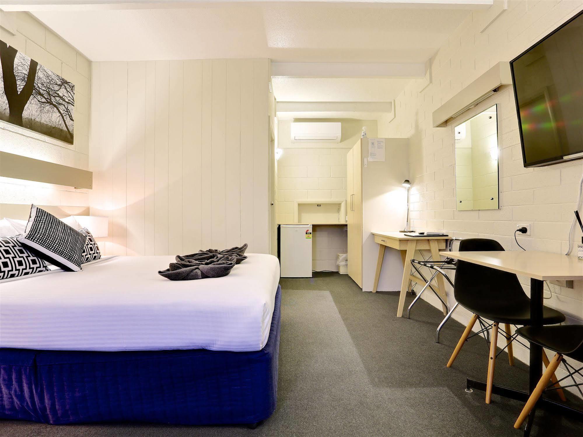 Castle Creek Motor Inn اوروا المظهر الخارجي الصورة