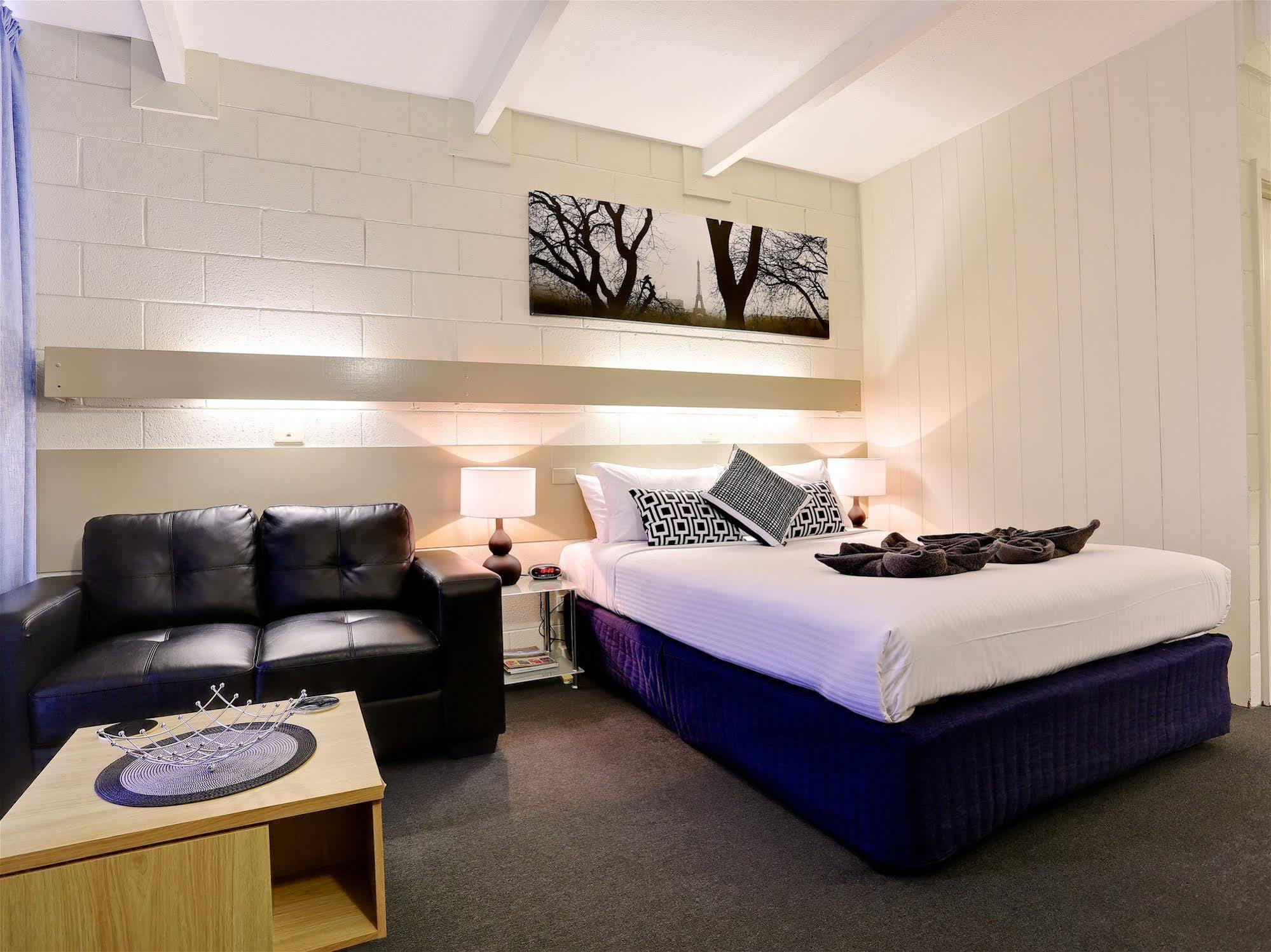 Castle Creek Motor Inn اوروا المظهر الخارجي الصورة